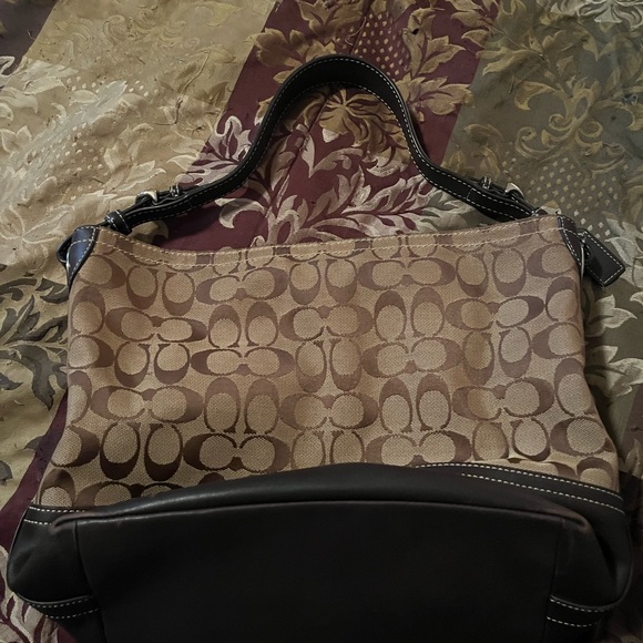 Coach hobo bag - Picture 3 of 7